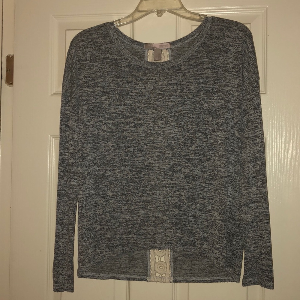 Long sleeve shirt